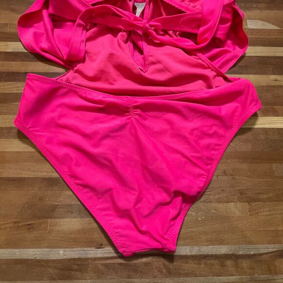 Bar III Solid Cowlneck One-Piece Swimsuit ruby pink, L - Picture 5 of 8